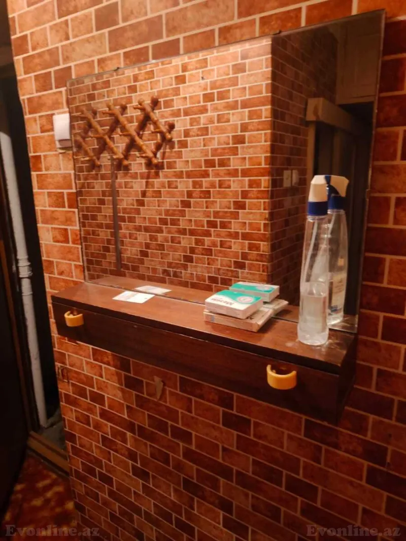 Satılır 2 otaqlı Mənzil Köhnə tikili 50 m² Elmlər Akademiyası m. - şəkil 6