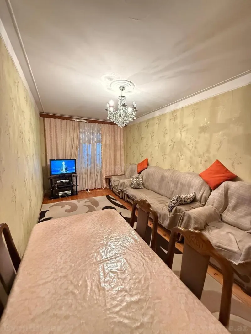 Satılır 2 otaqlı Mənzil Köhnə tikili 60 m² Əhmədli - şəkil 2