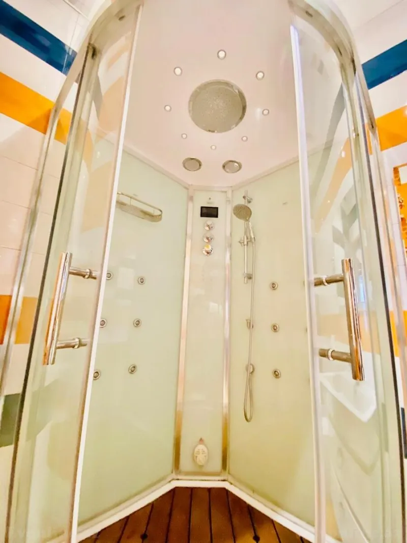 Kirayə verilir 3 otaqlı Mənzil Yeni tikili 160 m² Nəriman Nərimanov m. - şəkil 13