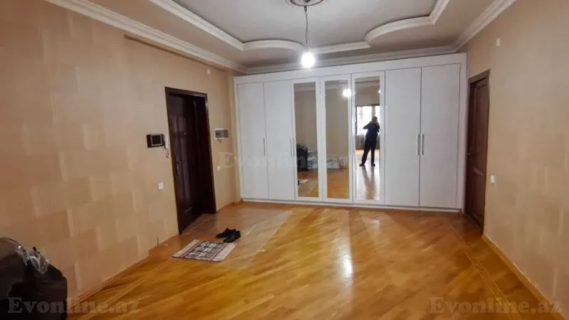 Satılır 3 otaqlı Mənzil Yeni tikili 165 m² Nəsimi r. - şəkil 2