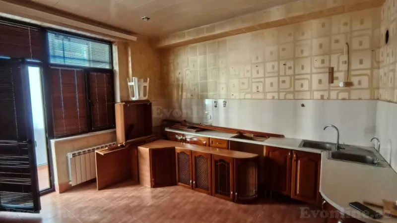 Satılır 3 otaqlı Mənzil Yeni tikili 165 m² Nəsimi r. - şəkil 14