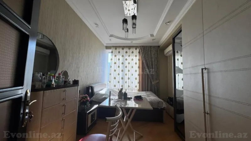 Kirayə verilir 3 otaqlı Mənzil Yeni tikili 155 m² 28 May m. - şəkil 7