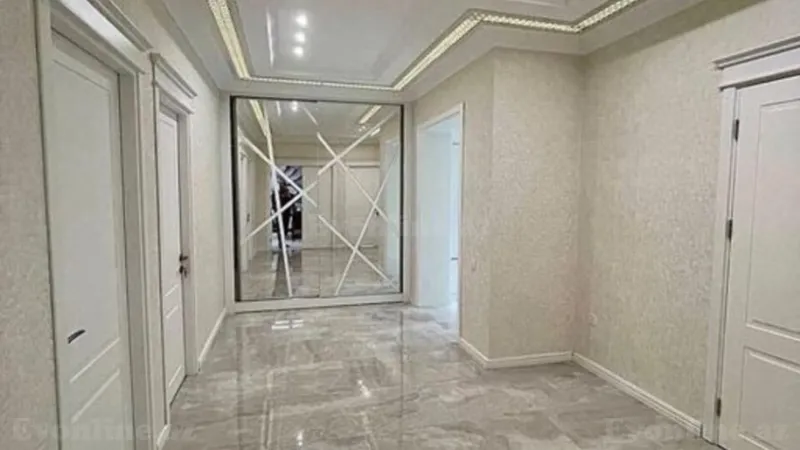 Kirayə verilir 4 otaqlı Mənzil Yeni tikili 180 m² 8 Noyabr m. - şəkil 13
