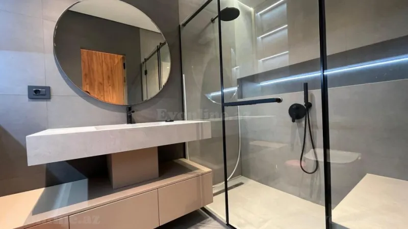 Kirayə verilir 4 otaqlı Mənzil Yeni tikili 180 m² 8 Noyabr m. - şəkil 15