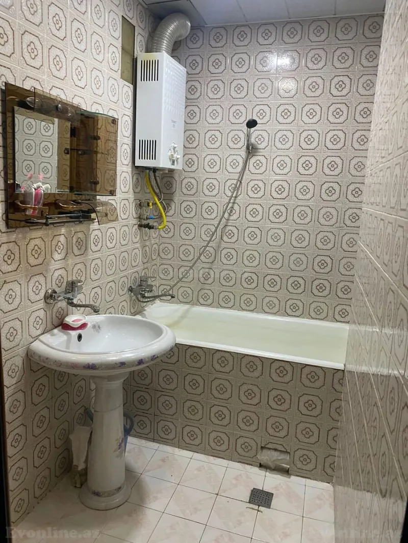 Satılır 4 otaqlı Mənzil Köhnə tikili 110 m² Xətai r. - şəkil 10