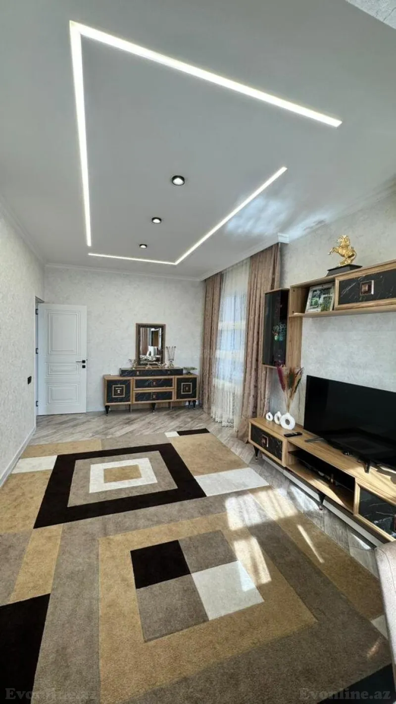 3 otaqlı Mənzil 85 m² Suraxanı r. Satılır