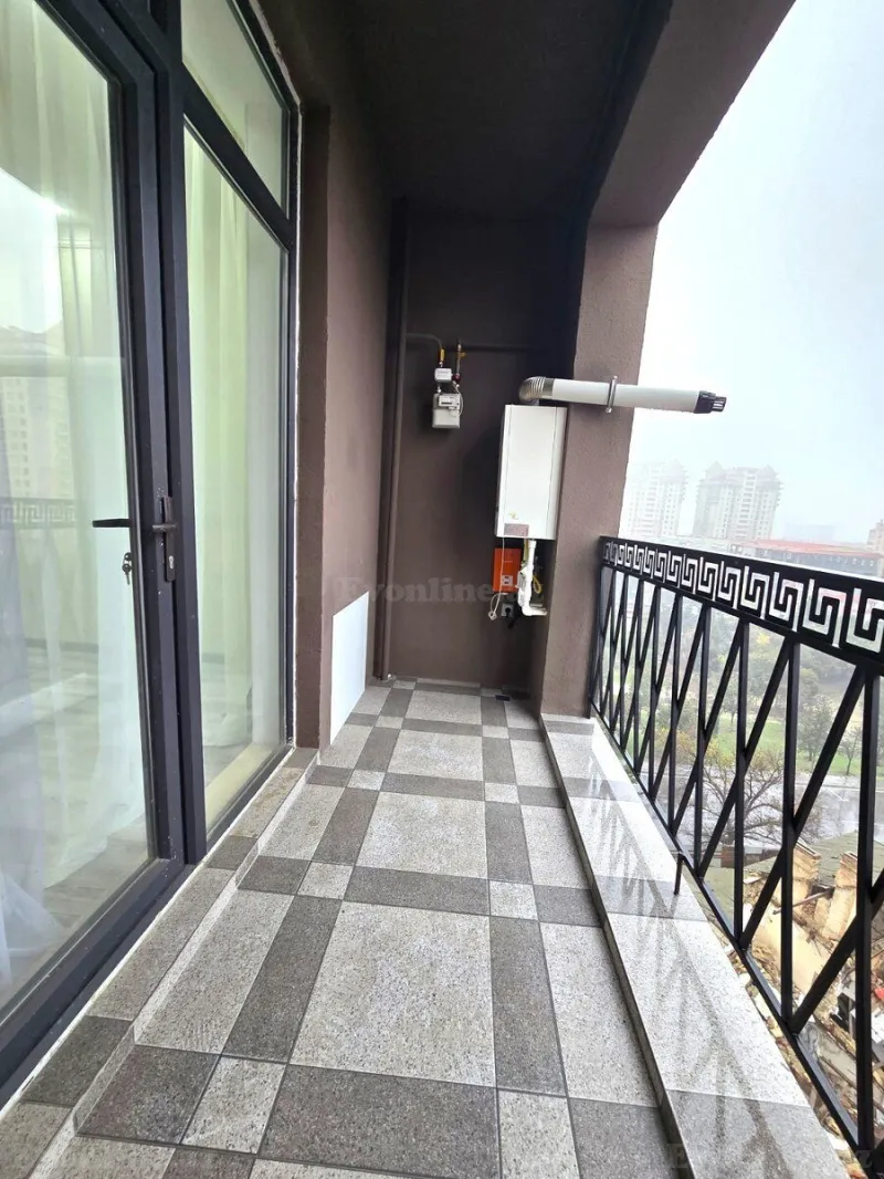 Satılır 2 otaqlı Mənzil Yeni tikili 85 m² Qara Qarayev m. - şəkil 10