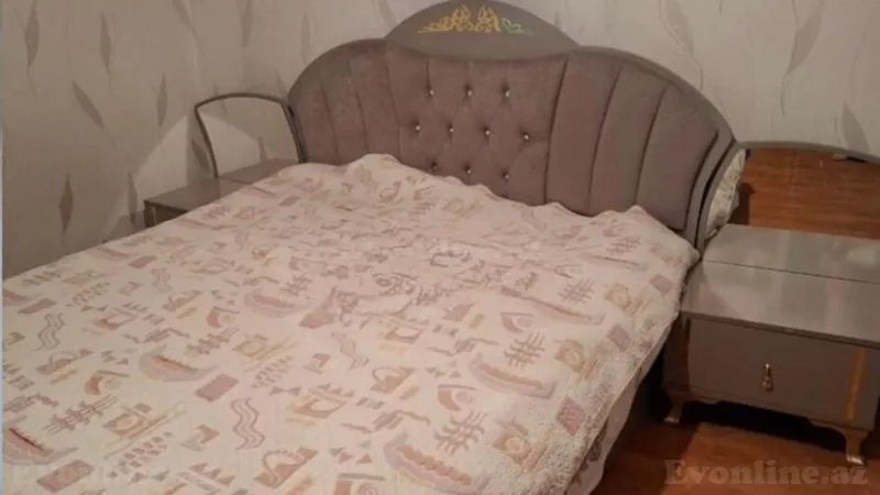 Kirayə verilir 3 otaqlı Mənzil Köhnə tikili 80 m² Elmlər Akademiyası m. - şəkil 3