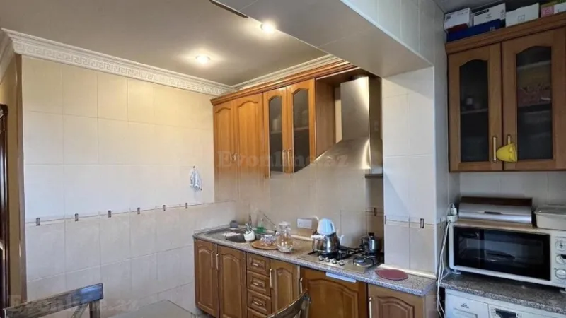 Satılır 4 otaqlı Mənzil Köhnə tikili 100 m² Xətai r. - şəkil 4