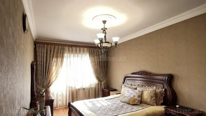 Satılır 4 otaqlı Mənzil Köhnə tikili 100 m² Xətai r. - şəkil 5