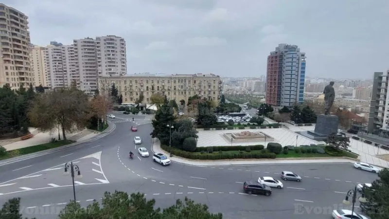 Kirayə verilir 2 otaqlı Mənzil Köhnə tikili 65 m² İçərişəhər m. - şəkil 2