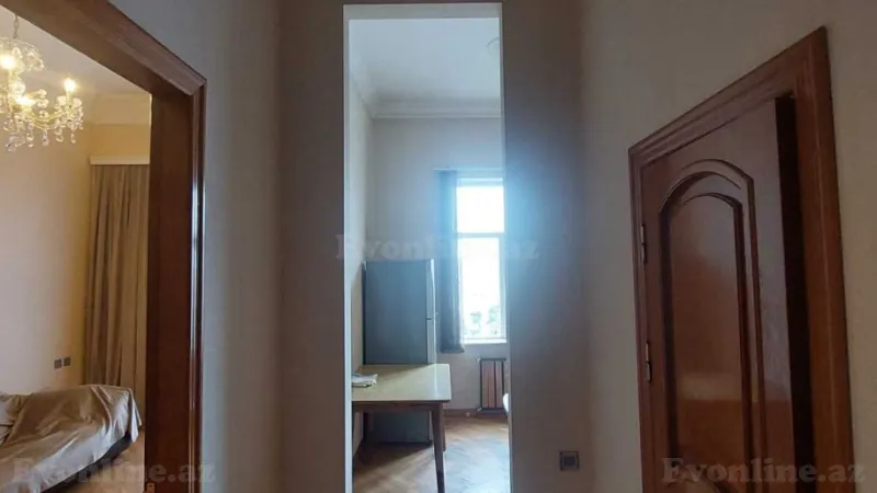 Kirayə verilir 2 otaqlı Mənzil Köhnə tikili 65 m² İçərişəhər m. - şəkil 14