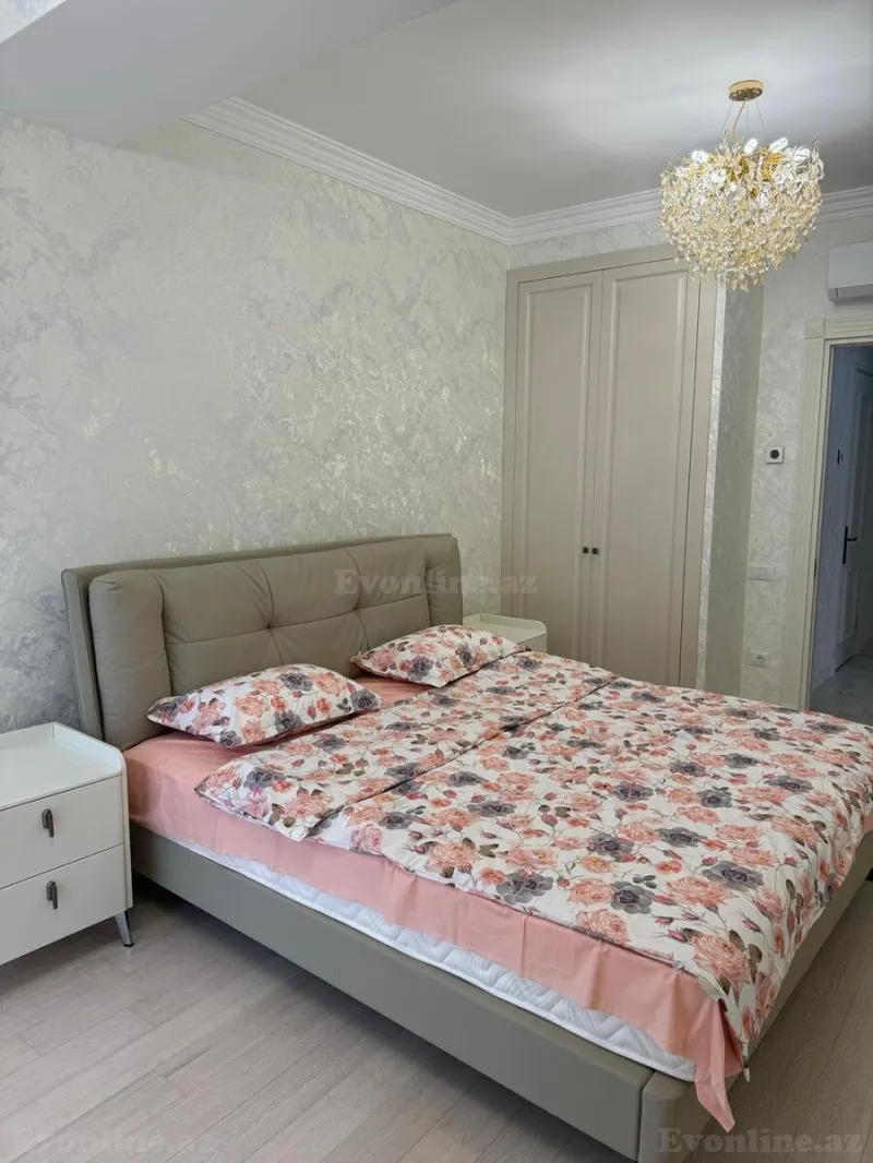 Kirayə verilir 4 otaqlı Mənzil Yeni tikili 164 m² Bayıl - şəkil 19