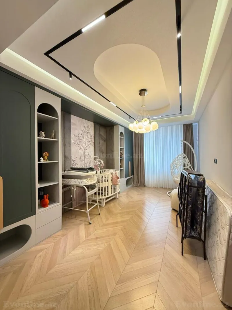 Satılır 3 otaqlı Mənzil Yeni tikili 136 m² Nərimanov r. - şəkil 7