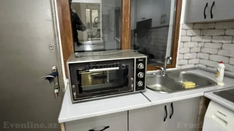 Kirayə verilir 2 otaqlı Mənzil Köhnə tikili 100 m² Yasamal - şəkil 10