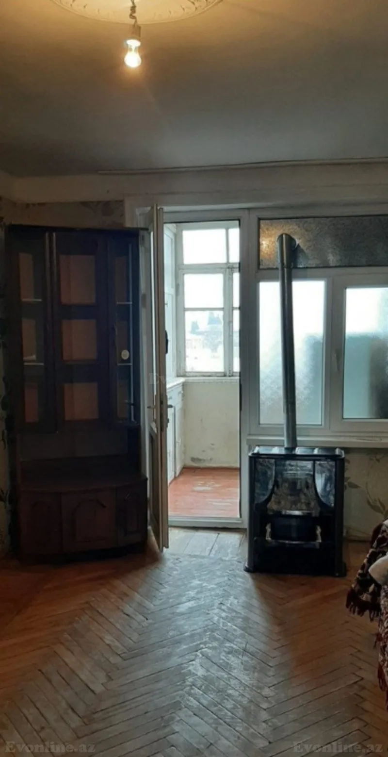 Kirayə verilir 3 otaqlı Mənzil Köhnə tikili 70 m² Gəncə - şəkil 2