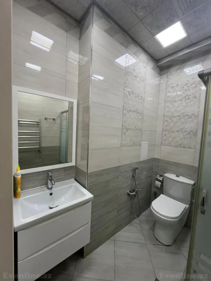 Kirayə verilir 2 otaqlı Mənzil Yeni tikili 65 m² İnşaatçılar m. - şəkil 4