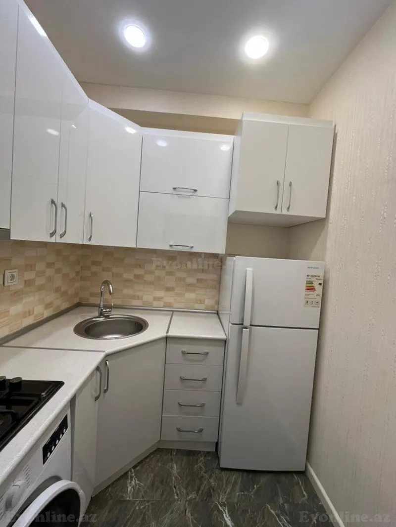 Kirayə verilir 2 otaqlı Mənzil Yeni tikili 65 m² İnşaatçılar m. - şəkil 6