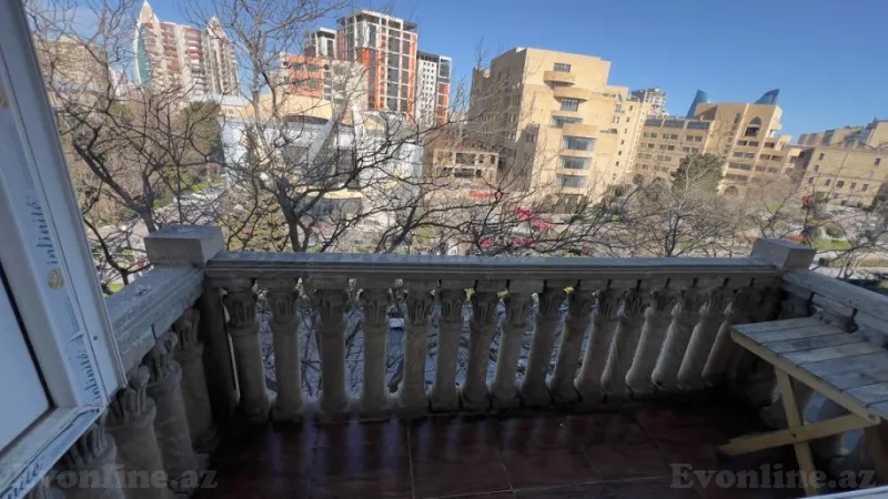 Kirayə verilir 2 otaqlı Mənzil Köhnə tikili 60 m² Elmlər Akademiyası m. - şəkil 13