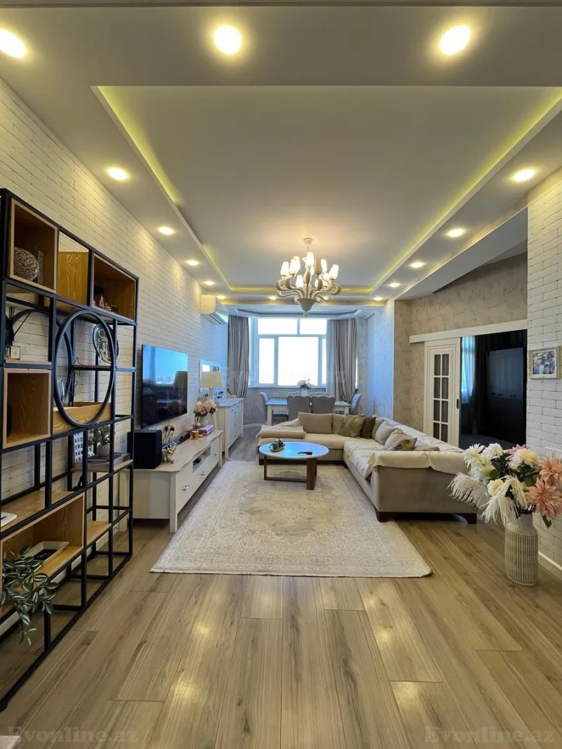 4 otaqlı Mənzil 100 m² Yasamal Satılır