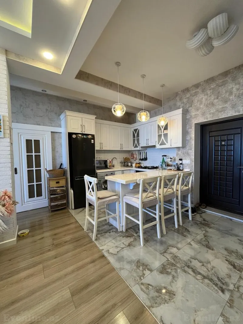 Satılır 4 otaqlı Mənzil Yeni tikili 100 m² Yasamal - şəkil 6