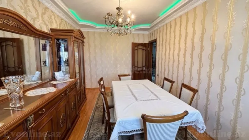 Satılır 4 otaqlı Mənzil Köhnə tikili 105 m² Xətai r. - şəkil 2