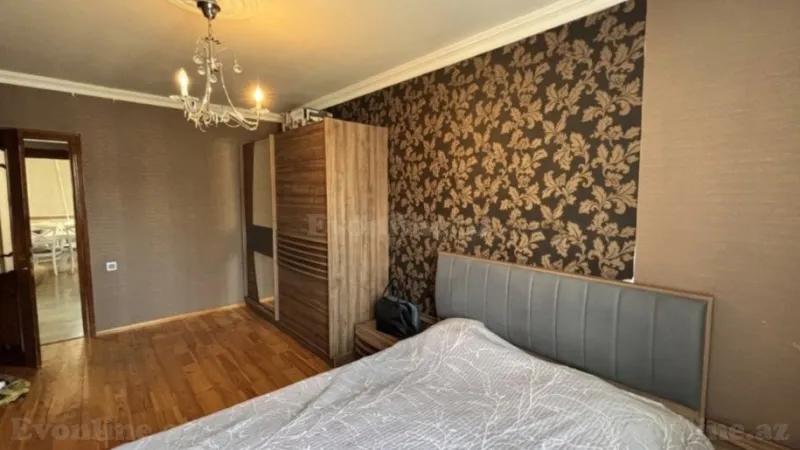 Satılır 4 otaqlı Mənzil Köhnə tikili 105 m² Xətai r. - şəkil 4