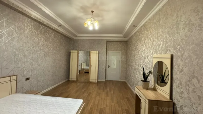 Kirayə verilir 4 otaqlı Mənzil Yeni tikili 135 m² Xətai m. - şəkil 8