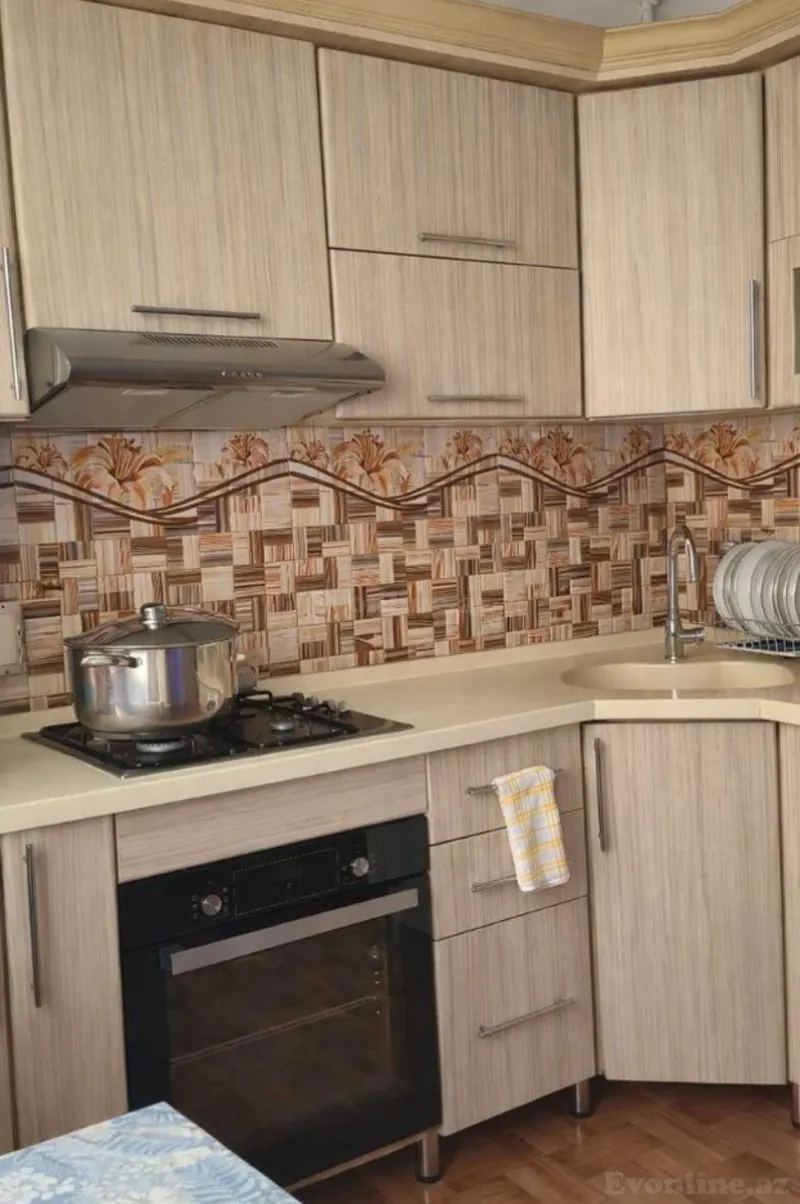 Satılır 3 otaqlı Mənzil Köhnə tikili 80 m² Sabunçu r. - şəkil 11