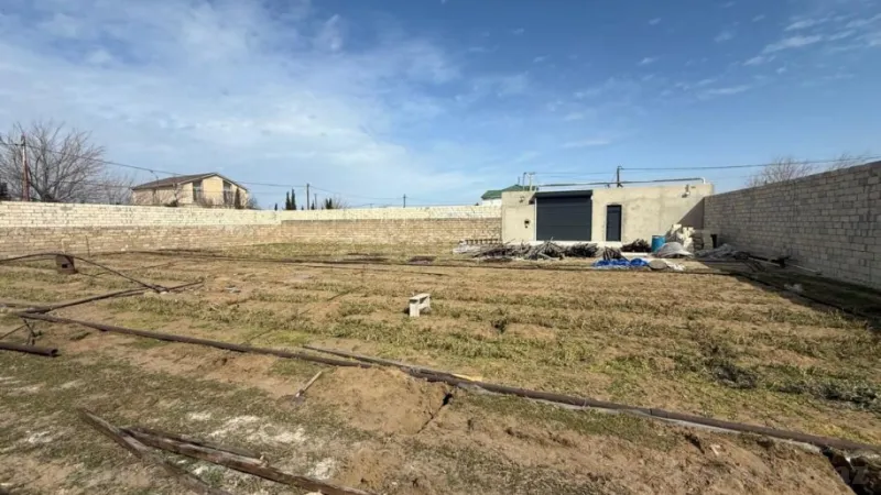 Torpaq Bilgəh Satılır