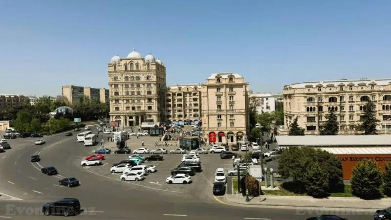 Satılır 2 otaqlı Mənzil Köhnə tikili 30 m² Gənclik m.