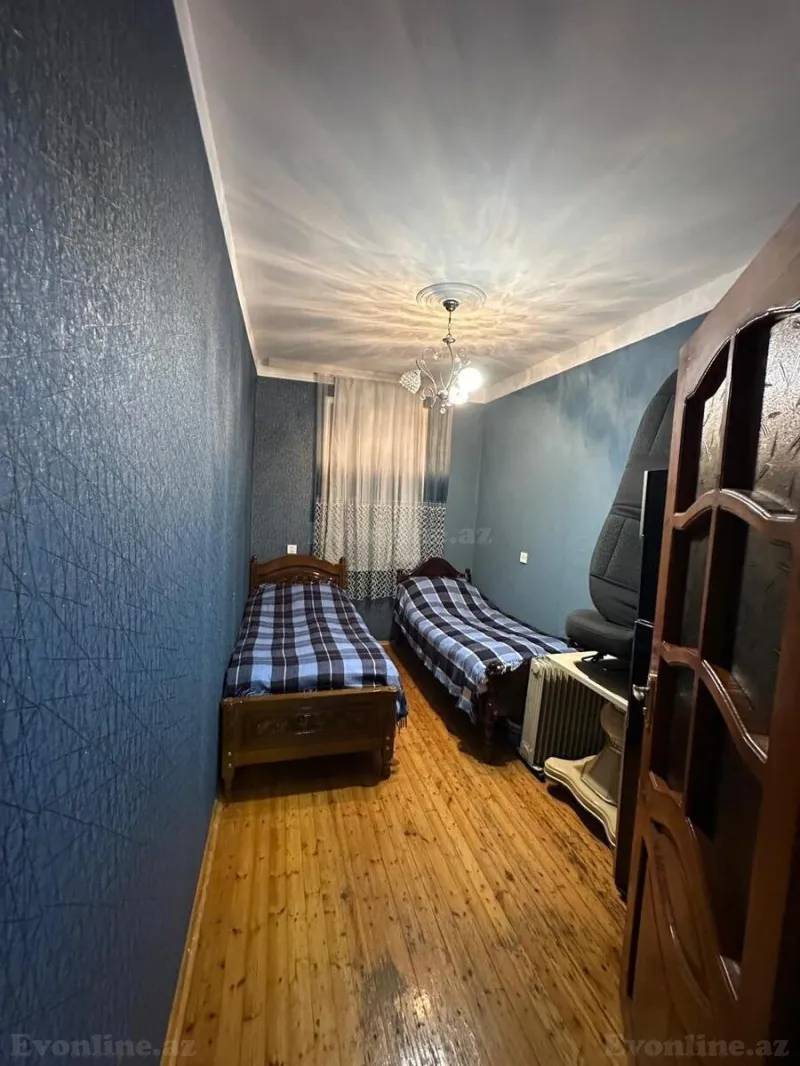 Satılır 4 otaqlı Mənzil Köhnə tikili 87 m² Abşeron r. - şəkil 3