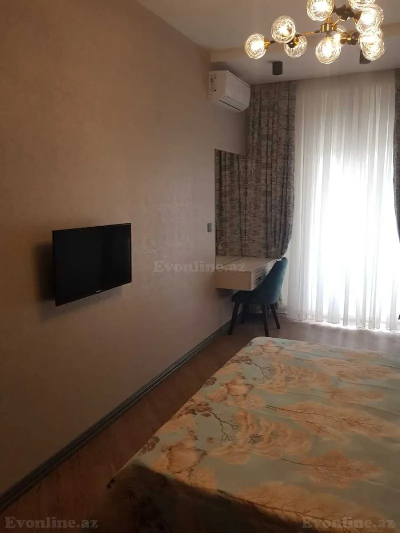 Kirayə verilir 2 otaqlı Mənzil Yeni tikili 75 m² İçərişəhər m. - şəkil 13