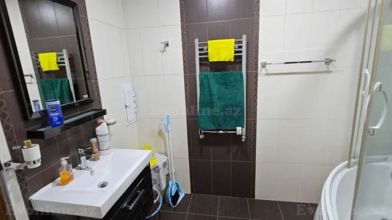 Kirayə verilir 2 otaqlı Mənzil Yeni tikili 68 m² İnşaatçılar m. - şəkil 12