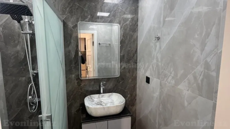Satılır 2 otaqlı Mənzil Köhnə tikili 74 m² Nərimanov r. - şəkil 5