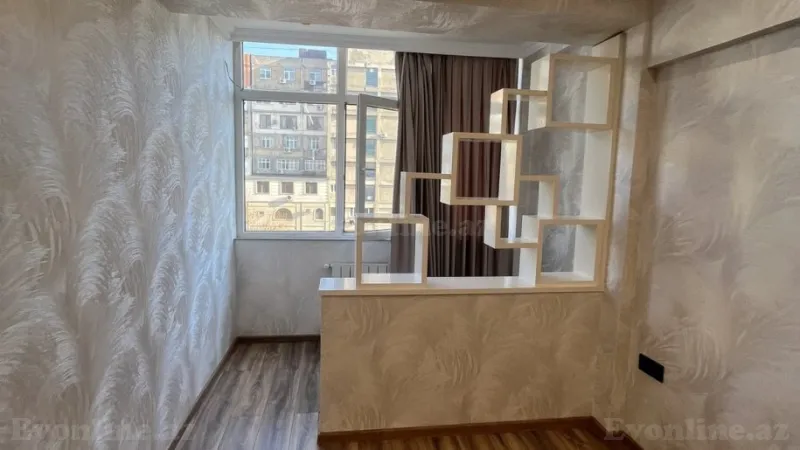 Satılır 2 otaqlı Mənzil Köhnə tikili 74 m² Nərimanov r. - şəkil 15