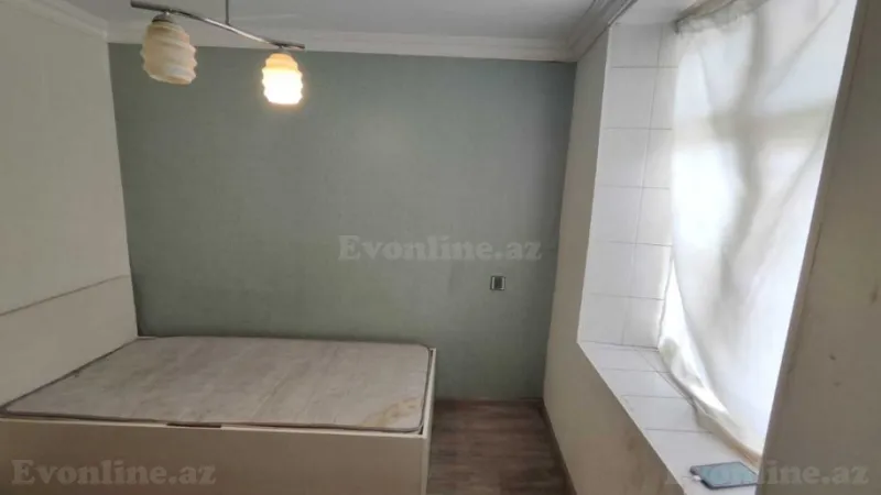 Satılır 3 otaqlı Mənzil Köhnə tikili 50 m² Yasamal r. - şəkil 2