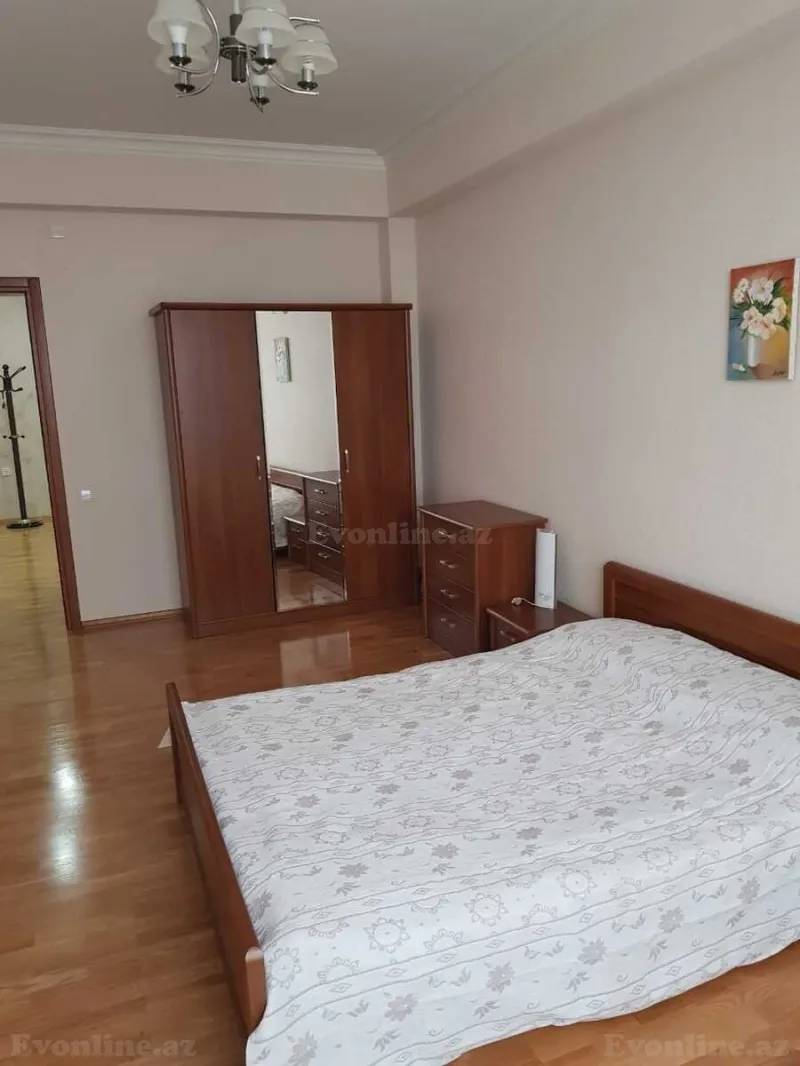 Kirayə verilir 3 otaqlı Mənzil Yeni tikili 150 m² Nizami m. - şəkil 4