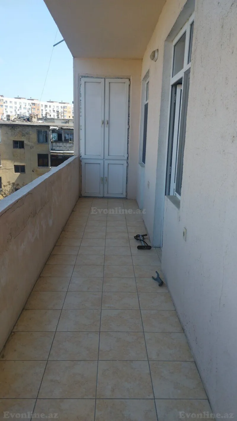 3 otaqlı Mənzil 120 m² 8-ci kilometr Satılır