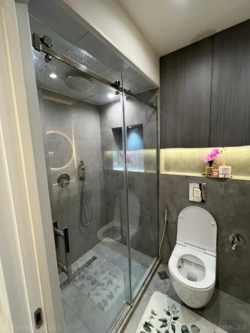 Satılır 4 otaqlı Mənzil Köhnə tikili 80 m² Gənclik m. - şəkil 11