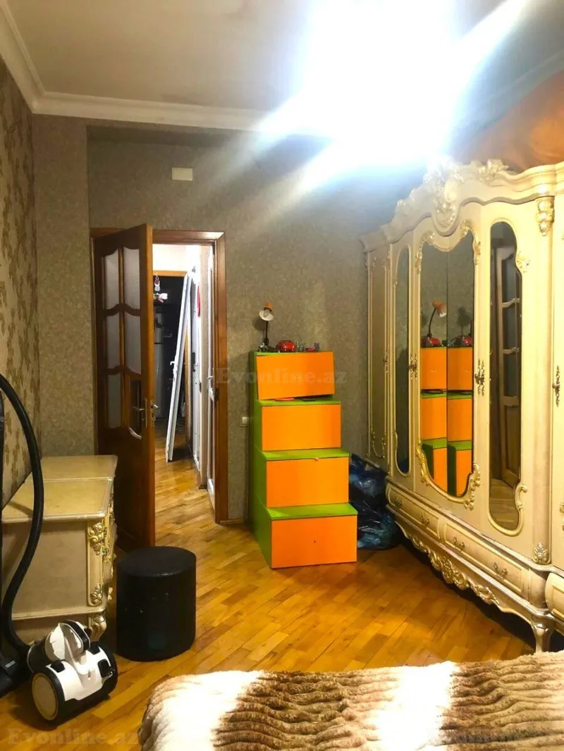 Satılır 3 otaqlı Mənzil Yeni tikili 70 m² Nizami r. - şəkil 8