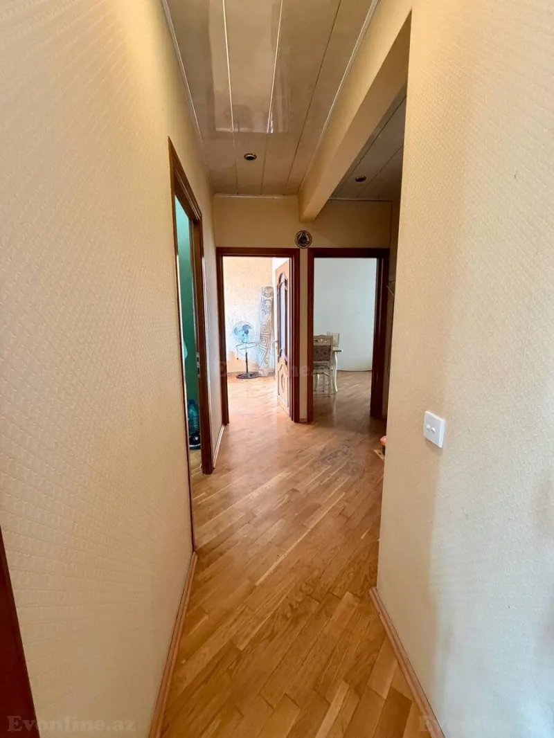 Satılır 4 otaqlı Mənzil Köhnə tikili 107 m² Nərimanov r. - şəkil 3