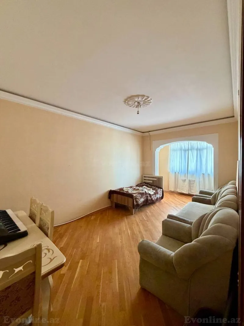 Satılır 4 otaqlı Mənzil Köhnə tikili 107 m² Nərimanov r. - şəkil 9