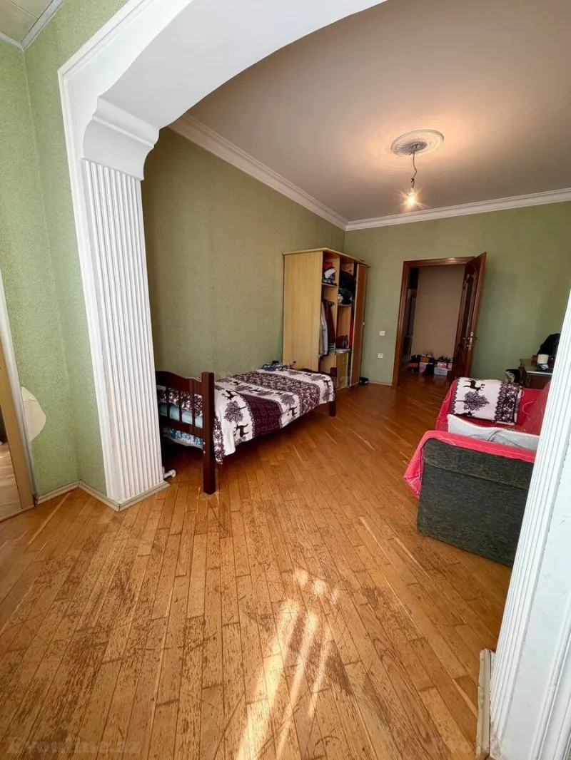 Satılır 4 otaqlı Mənzil Köhnə tikili 107 m² Nərimanov r. - şəkil 11