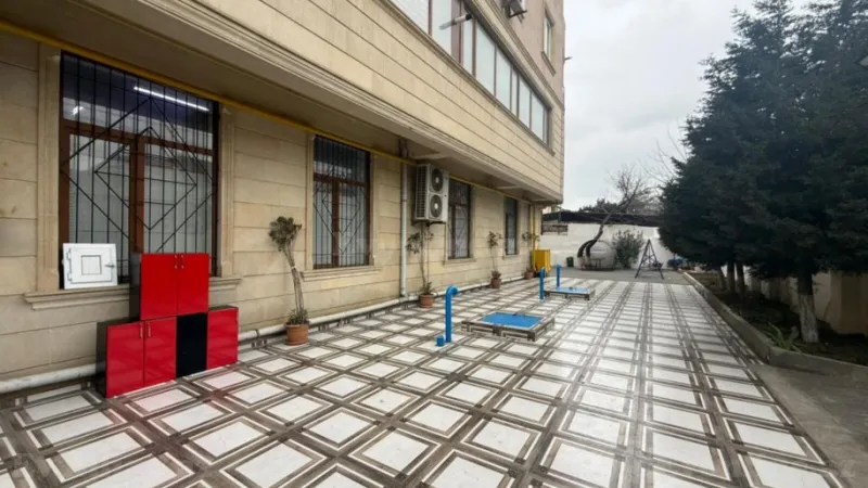 Satılır 4 otaqlı Mənzil Yeni tikili 155 m² İnşaatçılar m. - şəkil 5