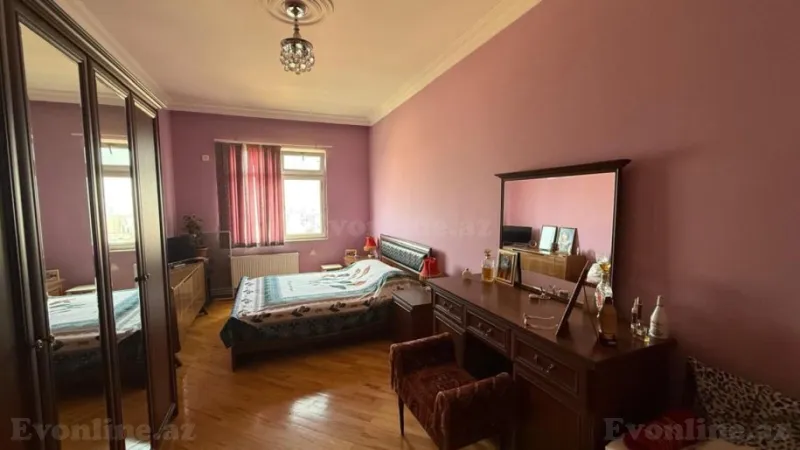 Satılır 4 otaqlı Mənzil Yeni tikili 140 m² İnşaatçılar m. - şəkil 2