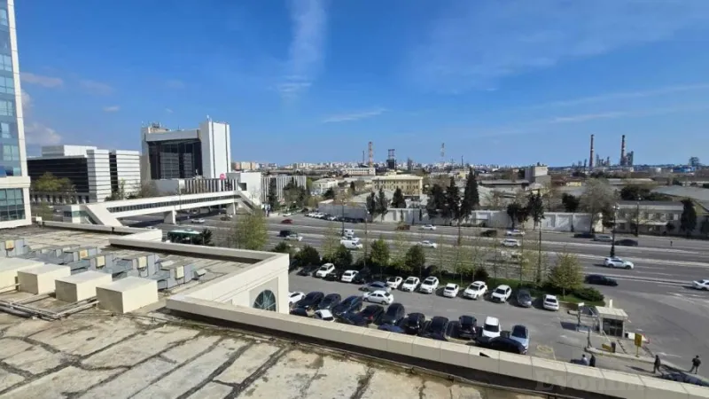 Kirayə verilir Ofis 240 m² Koroğlu m. - şəkil 17