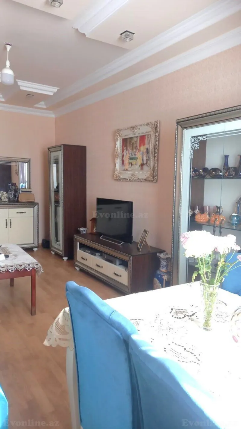 Satılır 3 otaqlı Mənzil Köhnə tikili 85 m² Memar Əcəmi m. - şəkil 2