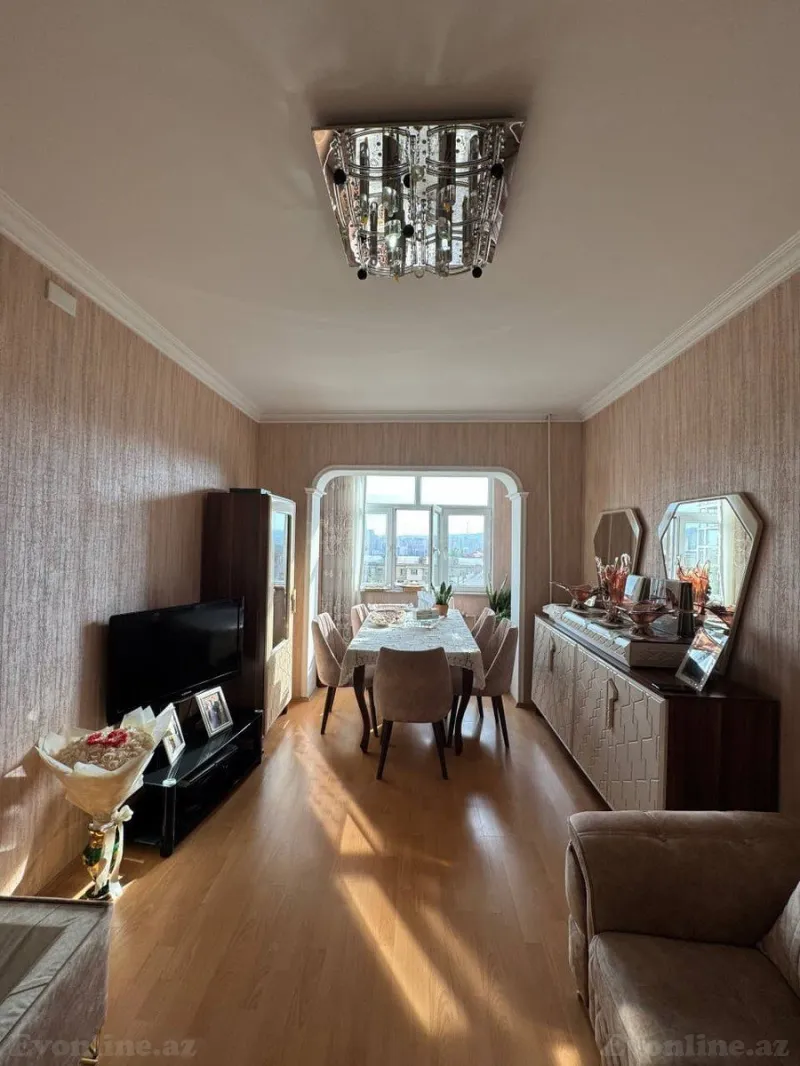 Satılır 3 otaqlı Mənzil Köhnə tikili 87 m² Nərimanov r. - şəkil 4