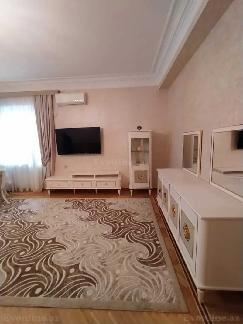 Kirayə verilir 3 otaqlı Mənzil Yeni tikili 130 m² 8-ci mikrorayon - şəkil 4